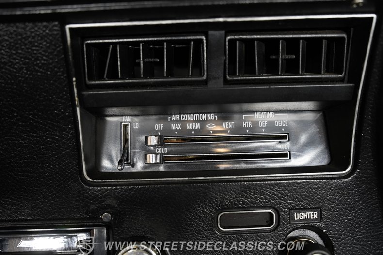 Chevrolet-Chevelle-1972-Red-Black-39