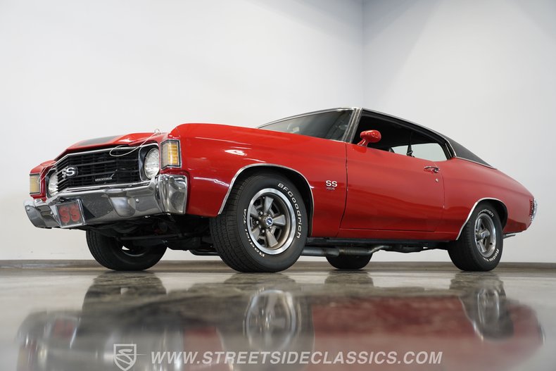 Chevrolet-Chevelle-1972-Red-Black-5