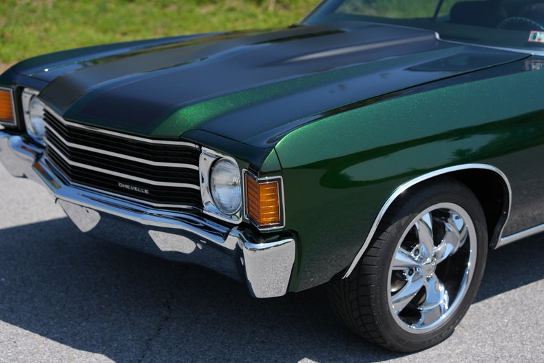 Chevrolet-Chevelle-1972-Tigerampx27s-Eye-Black-17