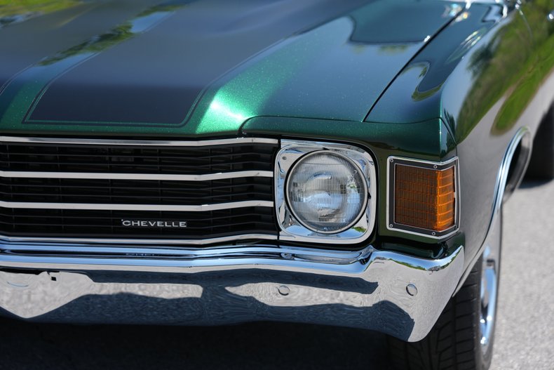 Chevrolet-Chevelle-1972-Tigerampx27s-Eye-Black-19