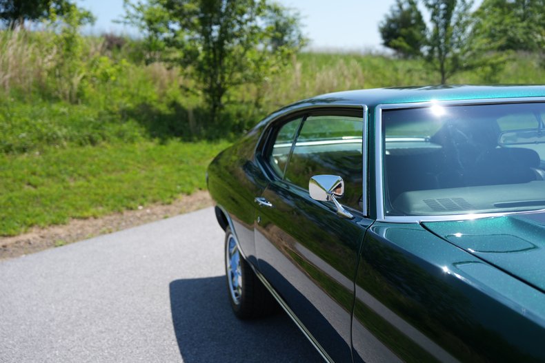 Chevrolet-Chevelle-1972-Tigerampx27s-Eye-Black-37