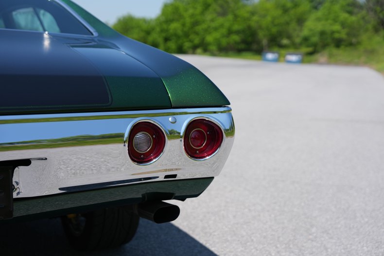 Chevrolet-Chevelle-1972-Tigerampx27s-Eye-Black-4