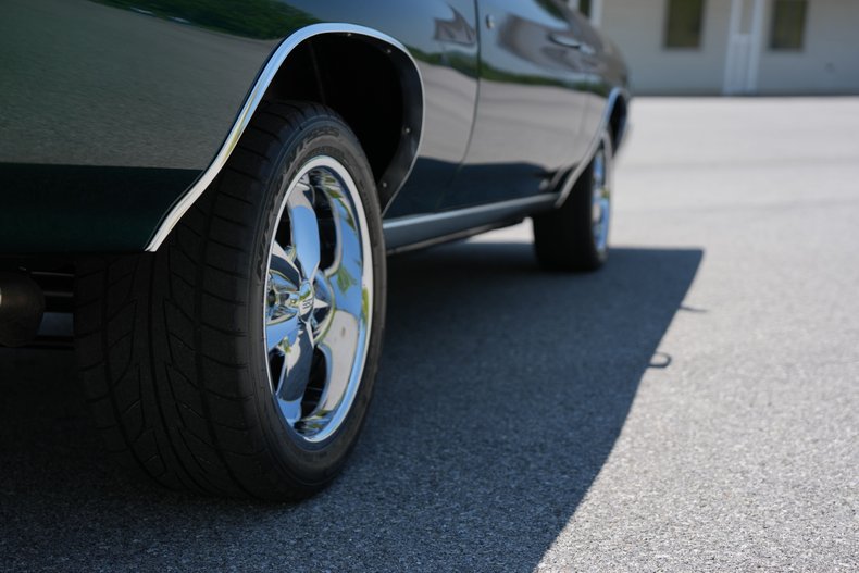 Chevrolet-Chevelle-1972-Tigerampx27s-Eye-Black-45