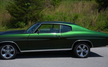 Chevrolet-Chevelle-1972-Tigerampx27s-Eye-Black-48
