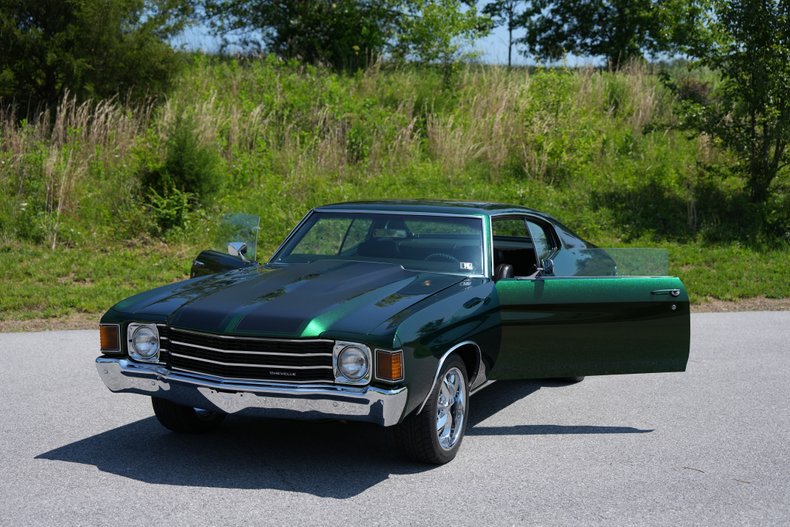 Chevrolet-Chevelle-1972-Tigerampx27s-Eye-Black-5