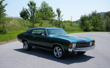 Chevrolet-Chevelle-1972-Tigerampx27s-Eye-Black-8