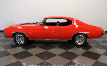 Chevrolet-Chevelle-1972-Torch-Red-Black-1