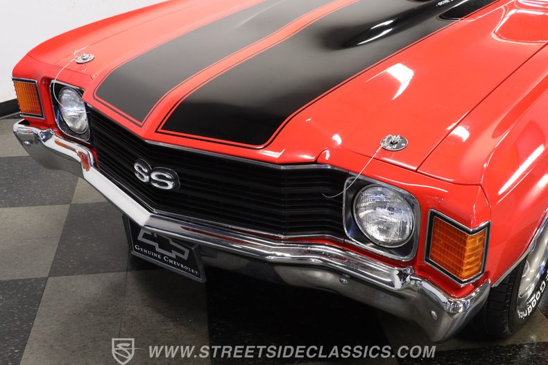 Chevrolet-Chevelle-1972-Torch-Red-Black-14