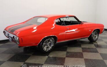 Chevrolet-Chevelle-1972-Torch-Red-Black-16