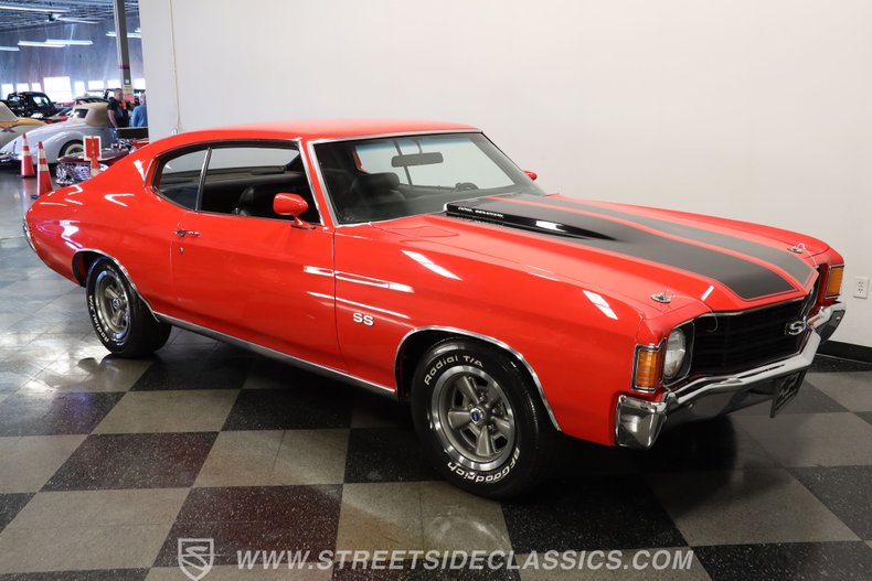 Chevrolet-Chevelle-1972-Torch-Red-Black-18