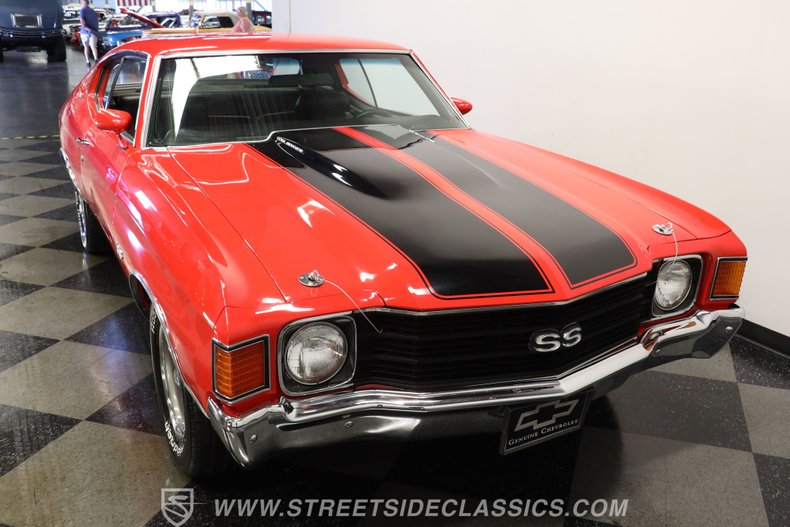 Chevrolet-Chevelle-1972-Torch-Red-Black-19