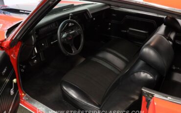 Chevrolet-Chevelle-1972-Torch-Red-Black-2