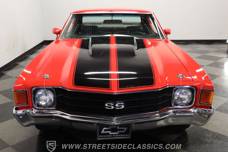 Chevrolet-Chevelle-1972-Torch-Red-Black-20