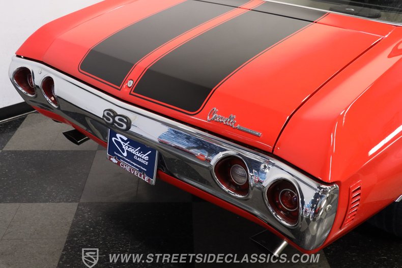 Chevrolet-Chevelle-1972-Torch-Red-Black-26