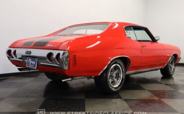 Chevrolet-Chevelle-1972-Torch-Red-Black-27