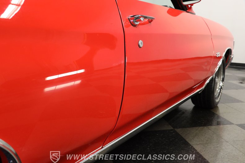 Chevrolet-Chevelle-1972-Torch-Red-Black-28