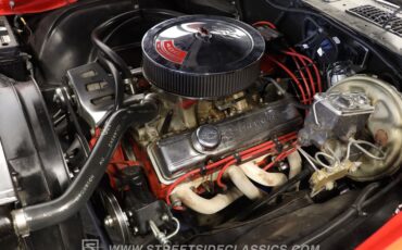 Chevrolet-Chevelle-1972-Torch-Red-Black-32