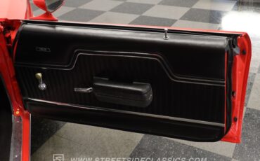 Chevrolet-Chevelle-1972-Torch-Red-Black-4