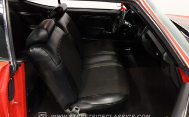 Chevrolet-Chevelle-1972-Torch-Red-Black-46