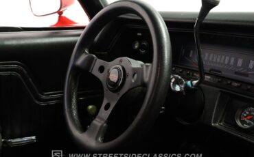 Chevrolet-Chevelle-1972-Torch-Red-Black-48