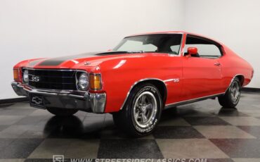 Chevrolet-Chevelle-1972-Torch-Red-Black-7