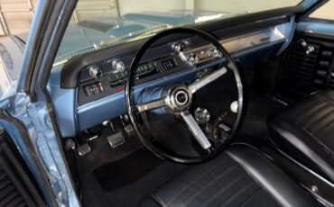 Chevrolet-Chevelle-ss-1967-Glacier-Blue-Black-18