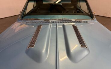 Chevrolet-Chevelle-ss-1967-Glacier-Blue-Black-28