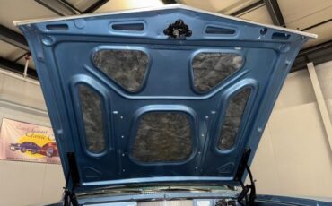 Chevrolet-Chevelle-ss-1967-Glacier-Blue-Black-36