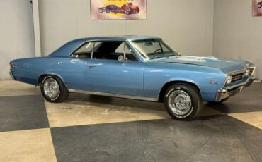 Chevrolet-Chevelle-ss-1967-Glacier-Blue-Black-38