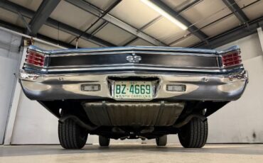 Chevrolet-Chevelle-ss-1967-Glacier-Blue-Black-48