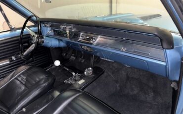 Chevrolet-Chevelle-ss-1967-Glacier-Blue-Black-49