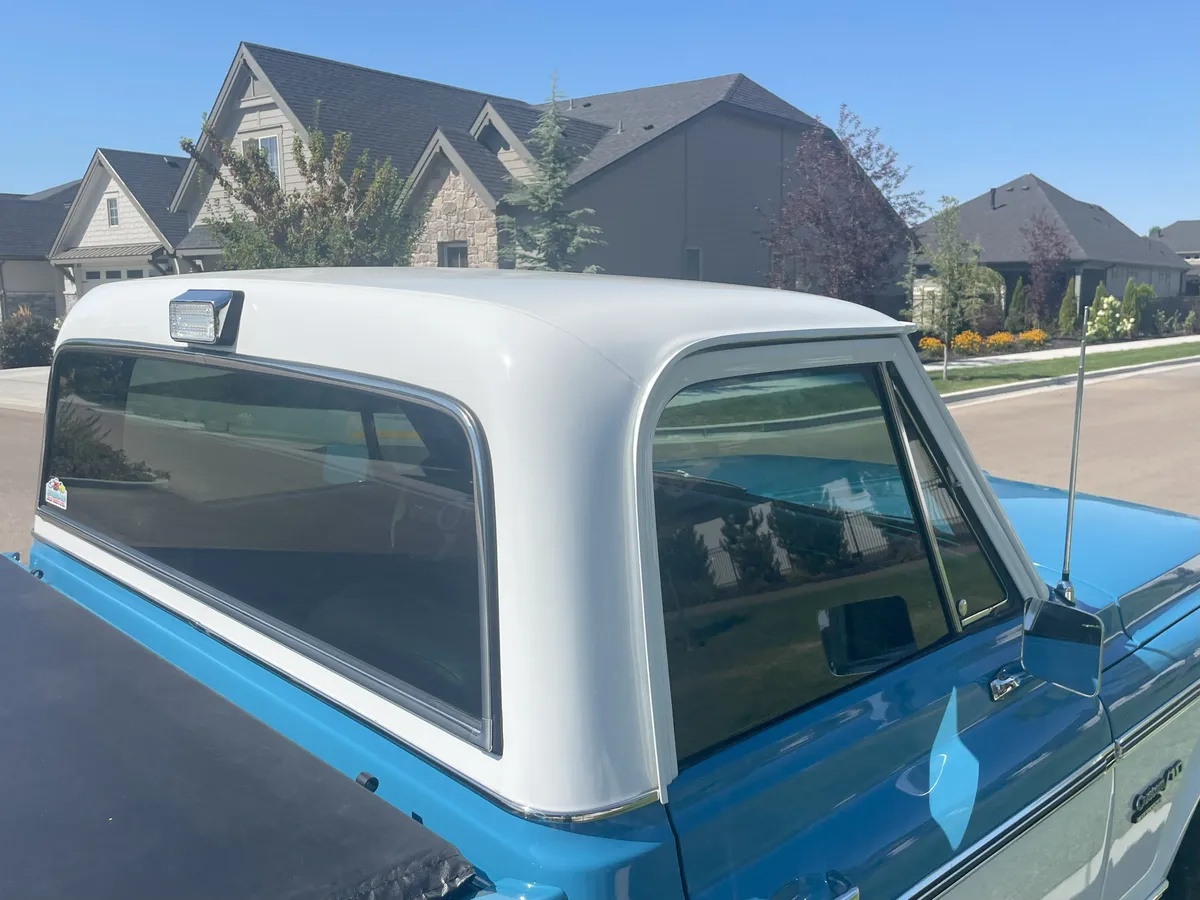 Chevrolet-Ck-1972-Blue-And-White-Blue-And-Black-13