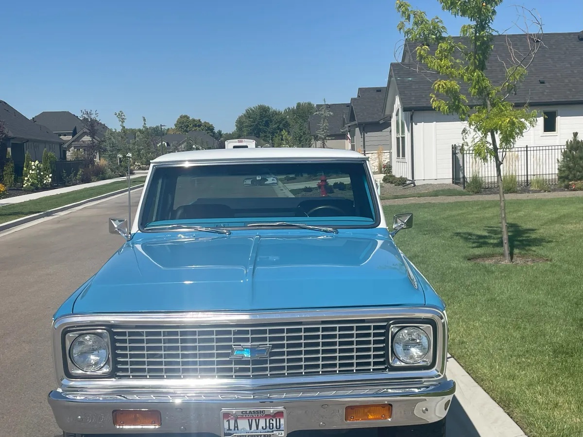 Chevrolet-Ck-1972-Blue-And-White-Blue-And-Black-15