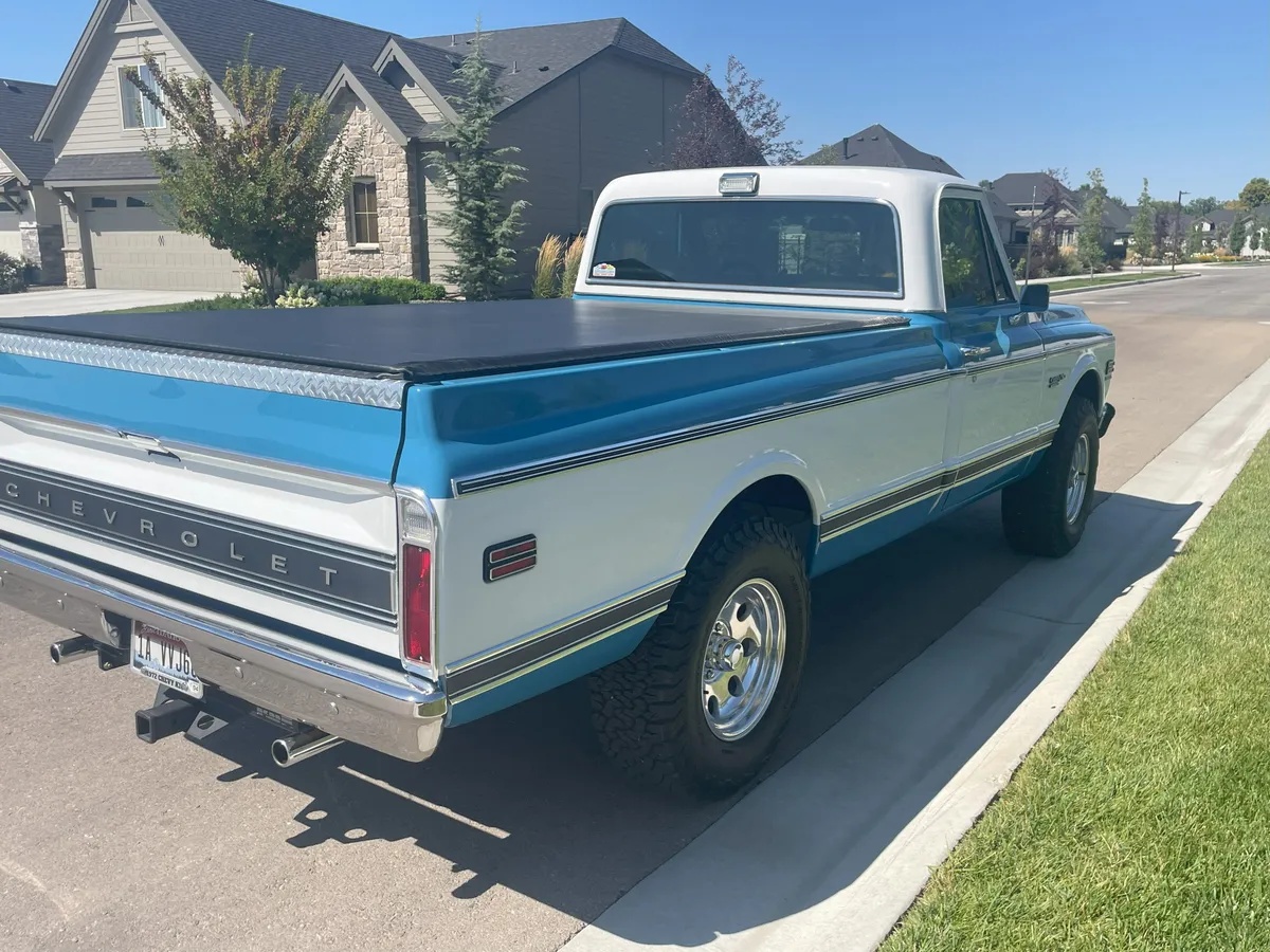 Chevrolet-Ck-1972-Blue-And-White-Blue-And-Black-18