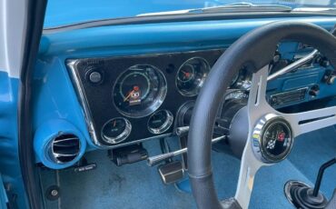 Chevrolet-Ck-1972-Blue-And-White-Blue-And-Black-3