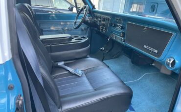 Chevrolet-Ck-1972-Blue-And-White-Blue-And-Black-7