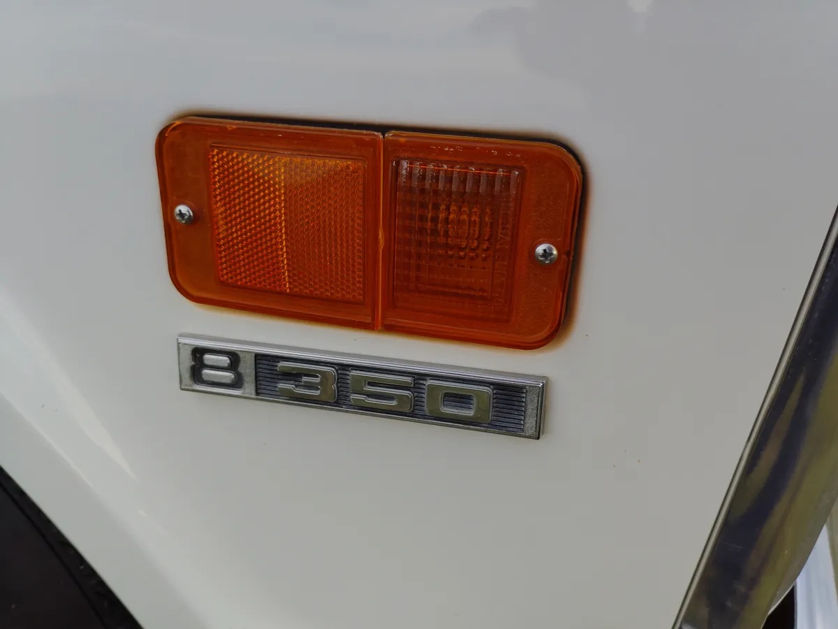 Chevrolet-Ck-1972-Yellow-Parchment-18