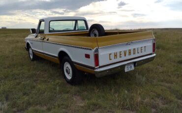 Chevrolet-Ck-1972-Yellow-Parchment-5