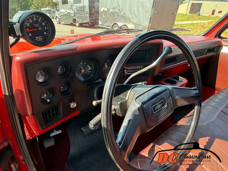 Chevrolet-Ck-1985-Black-Black-22