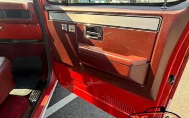 Chevrolet-Ck-1985-Black-Black-26