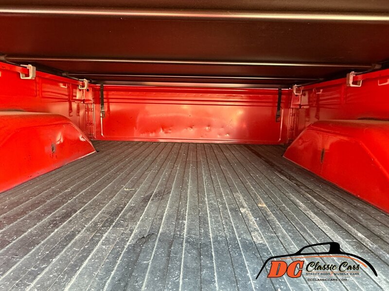 Chevrolet-Ck-1985-Black-Black-32