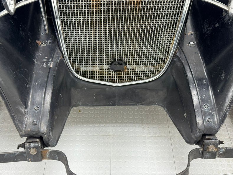 Chevrolet-Confederate-1932-Black-Tan-12