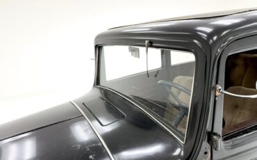 Chevrolet-Confederate-1932-Black-Tan-17