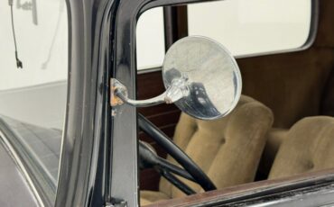 Chevrolet-Confederate-1932-Black-Tan-19