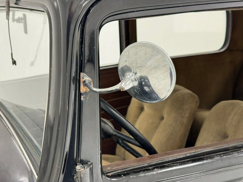 Chevrolet-Confederate-1932-Black-Tan-19