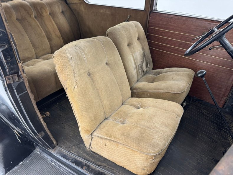 Chevrolet-Confederate-1932-Black-Tan-22