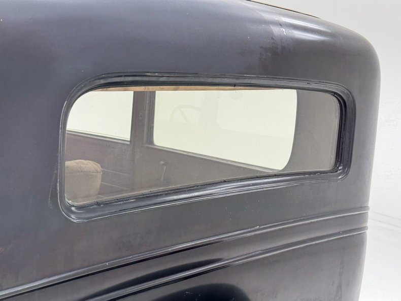 Chevrolet-Confederate-1932-Black-Tan-27