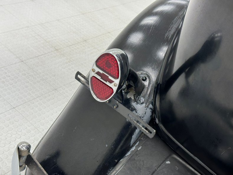 Chevrolet-Confederate-1932-Black-Tan-28