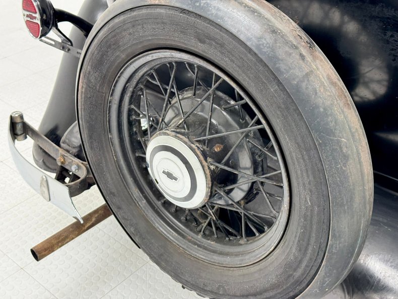 Chevrolet-Confederate-1932-Black-Tan-29