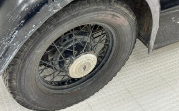 Chevrolet-Confederate-1932-Black-Tan-30